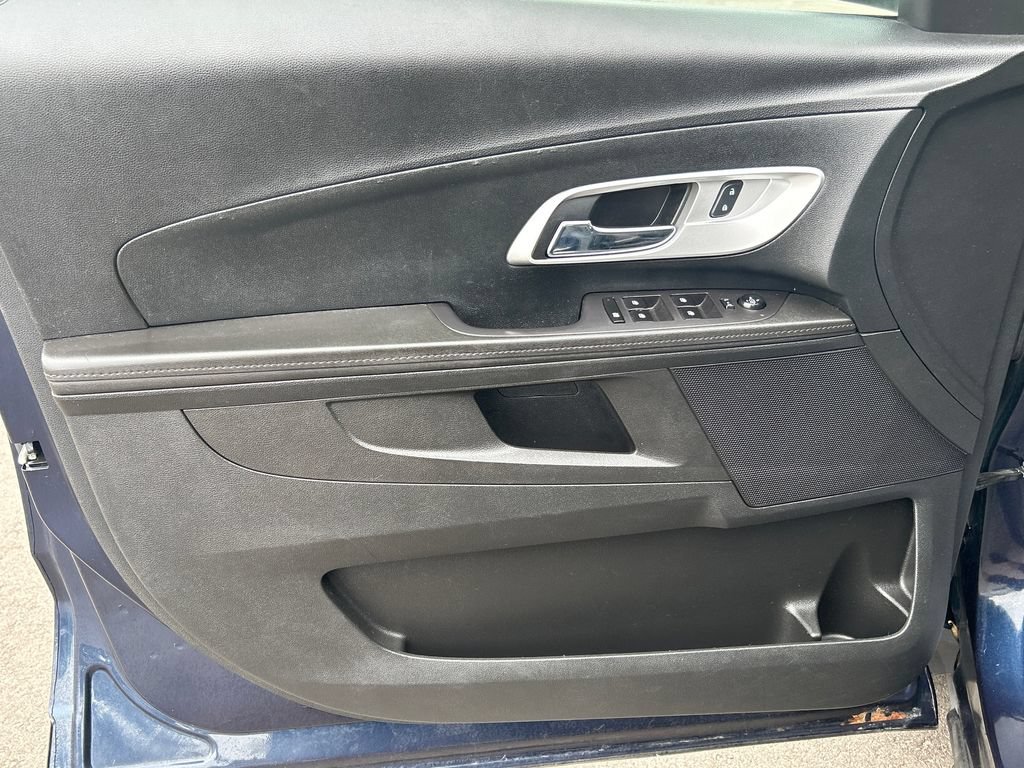 2017 Chevrolet Equinox LS - Photo 19