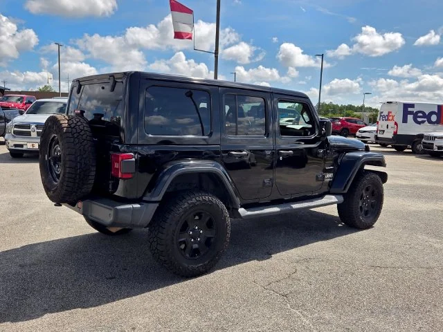 Used 2019 Black Jeep Unlimited Sahara image 13
