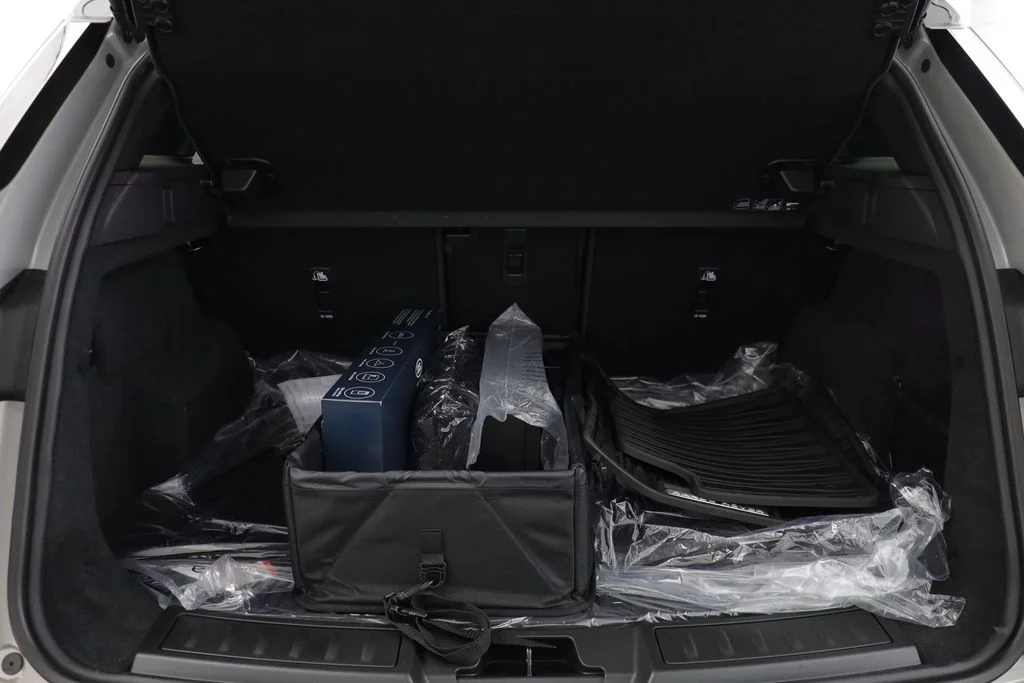 New 2026 Silver Land Rover S image 20