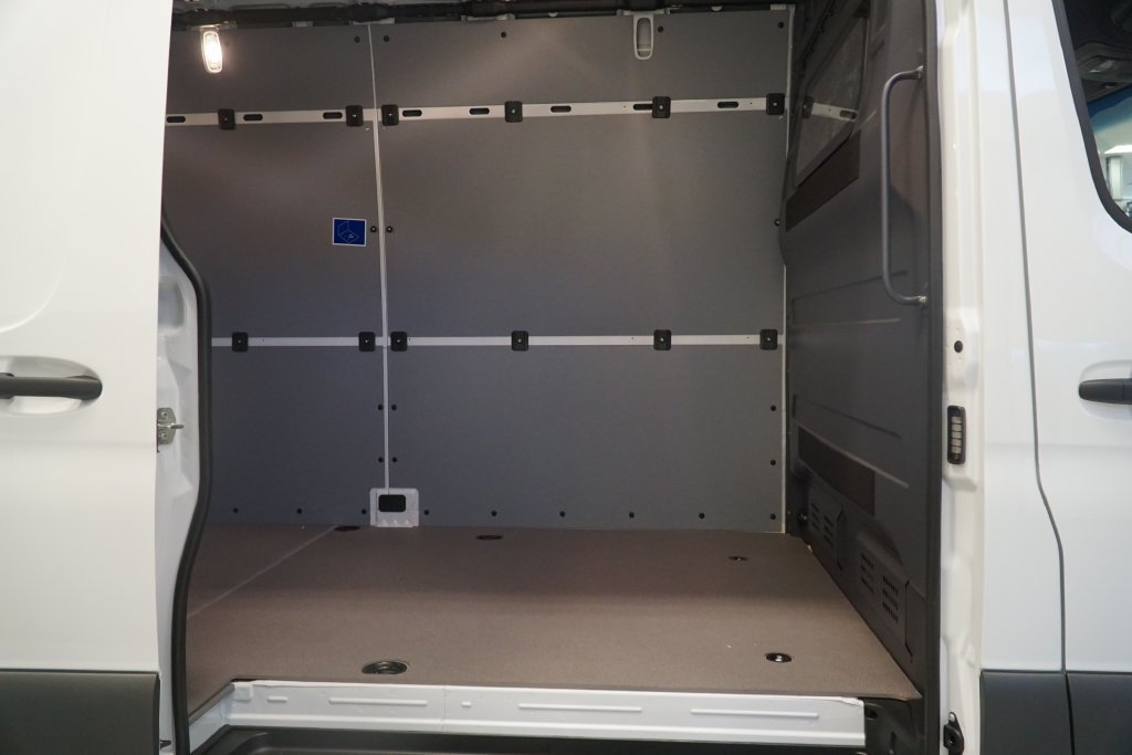 New 2026 Arctic White Mercedes-Benz Cargo 170 WB image 31