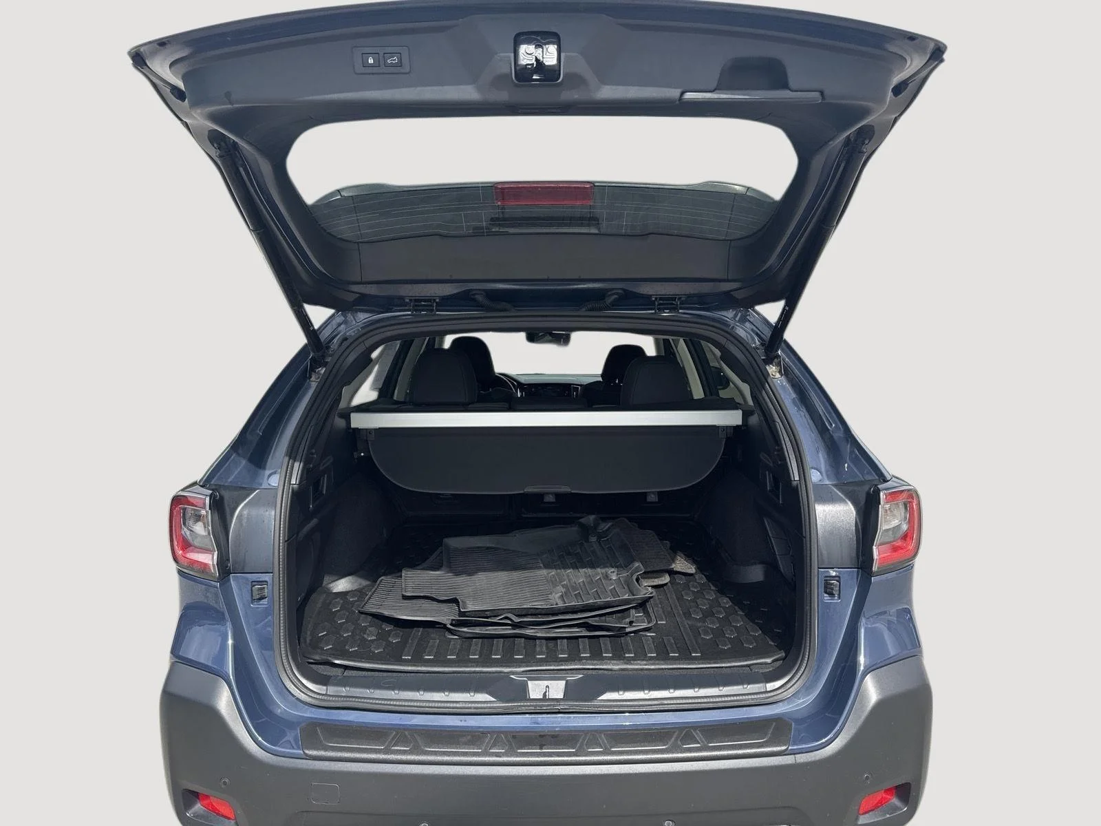 Used 2024 Cosmic Blue Pearl Subaru Onyx Edition image 9