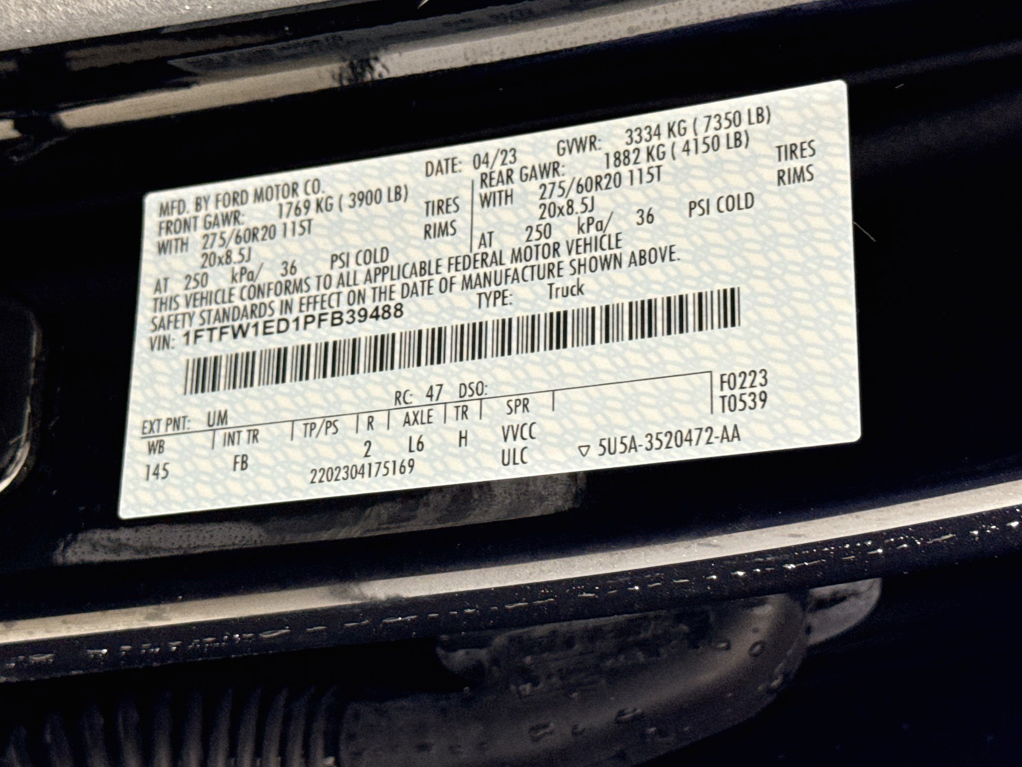 Used 2023 Agate Black Metallic Ford XLT image 32