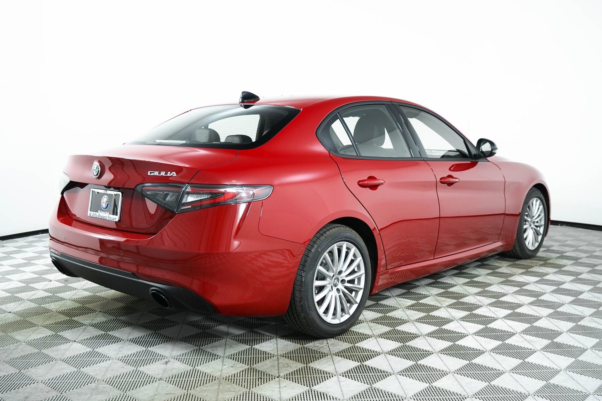 2024 Alfa Romeo Giulia Sprint - Photo 7