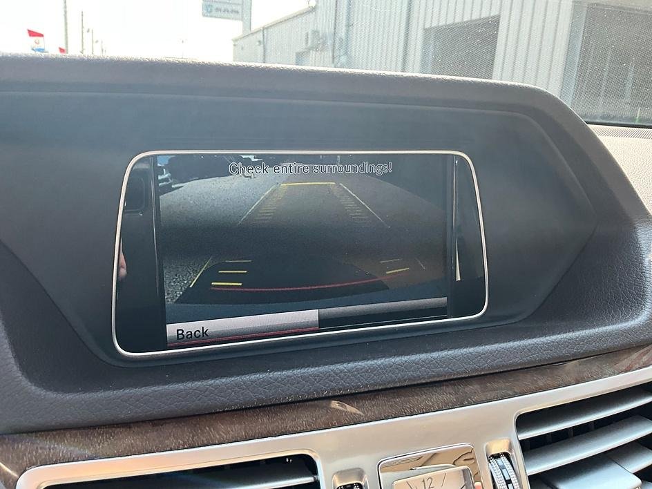 Used 2014 White Mercedes-Benz E 350 image 23