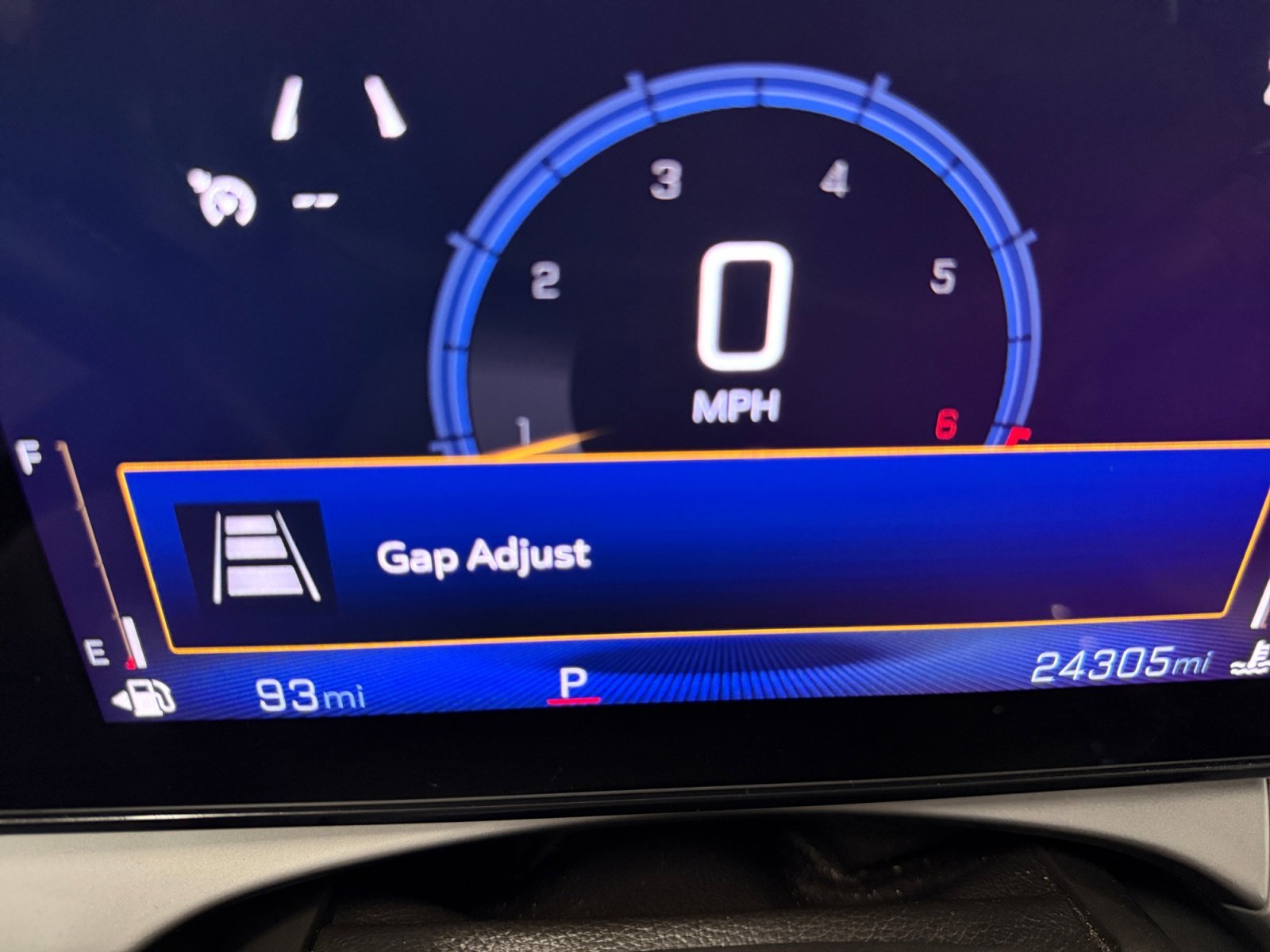 Used 2025 Summit White Chevrolet LT image 38