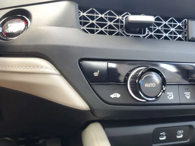 2025 Honda Accord SE - Photo 25