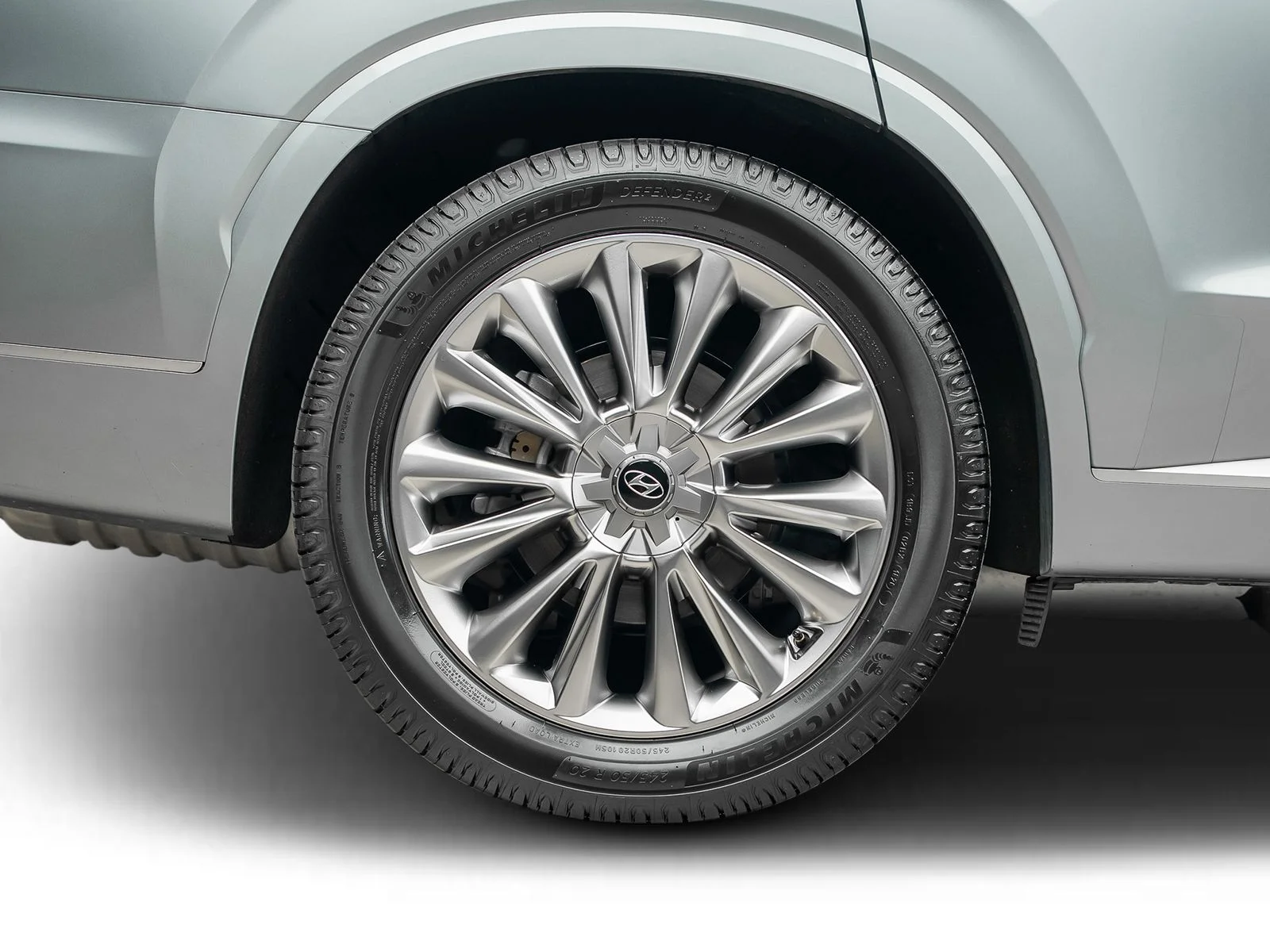 Used 2020 Silver Hyundai Limited image 28