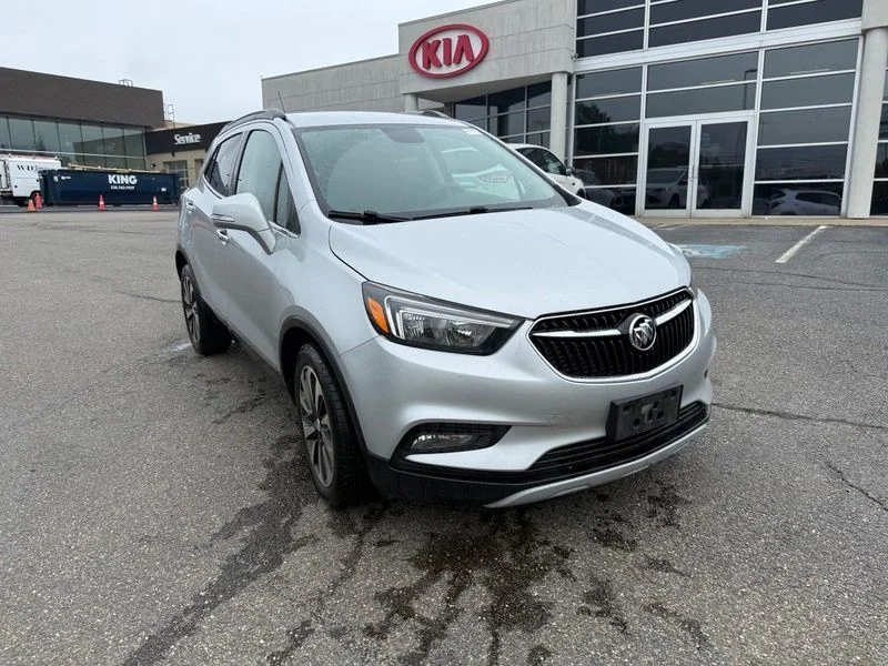 Used 2017 Silver Buick Preferred II image 4