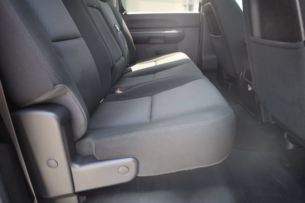 Used 2014 Summit White GMC SLE image 18