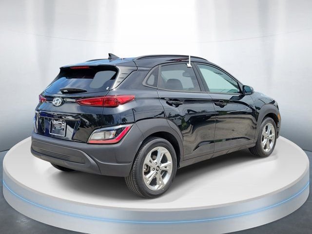 2023 Hyundai Kona SEL - Photo 4