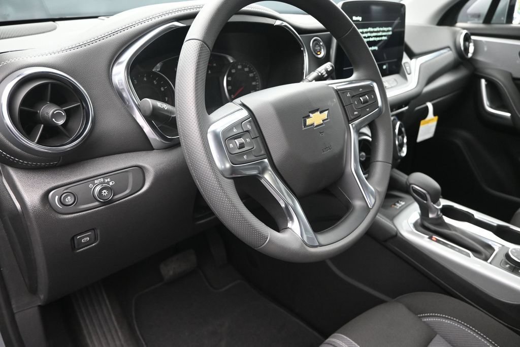 2026 Chevrolet Blazer 2LT - Photo 12