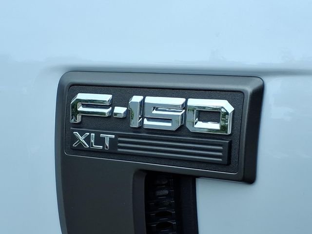 Used 2022 White Ford XLT image 9
