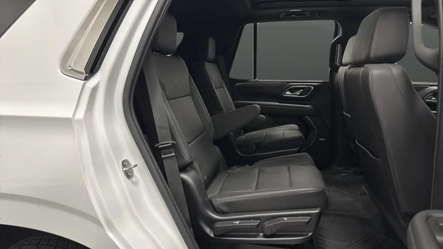 Used 2023 Summit White Chevrolet LT image 26