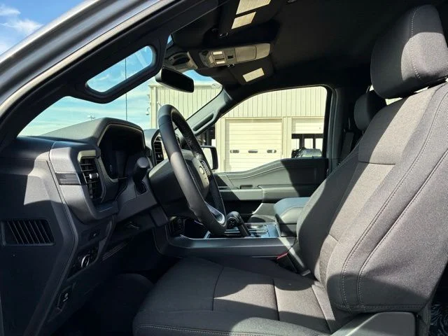 New 2026 Silver Ford XLT image 7