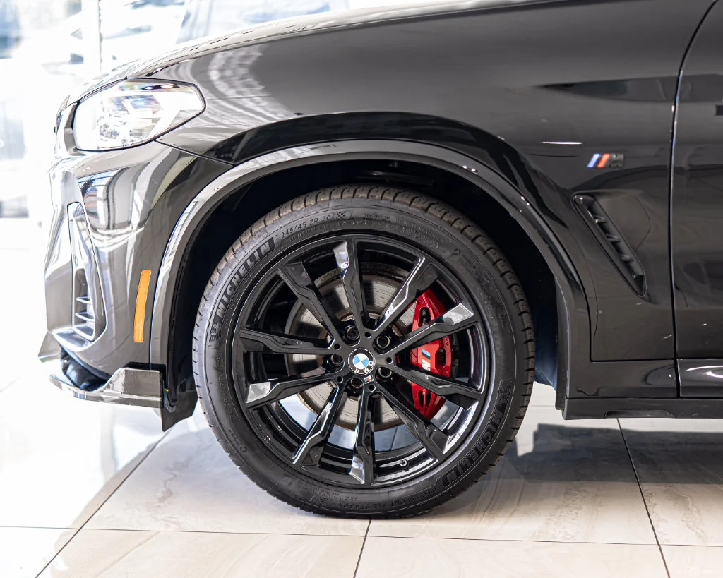 Used 2024 Black BMW M40i image 8