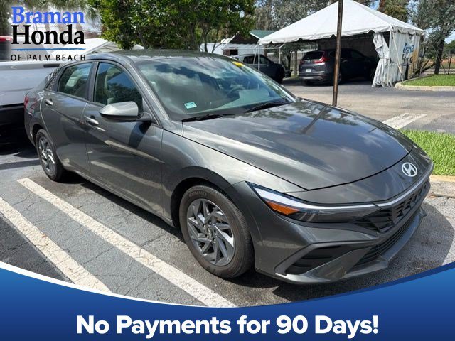 2024 Hyundai Elantra SEL