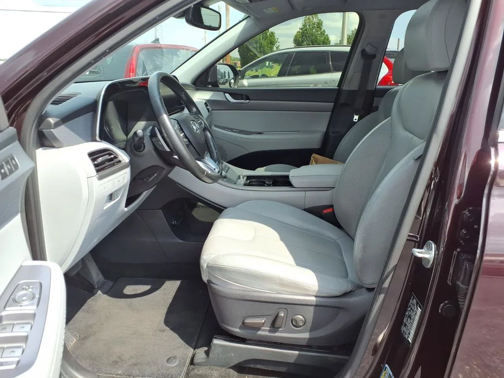 Used 2020 Sierra Burgundy Hyundai SEL image 18