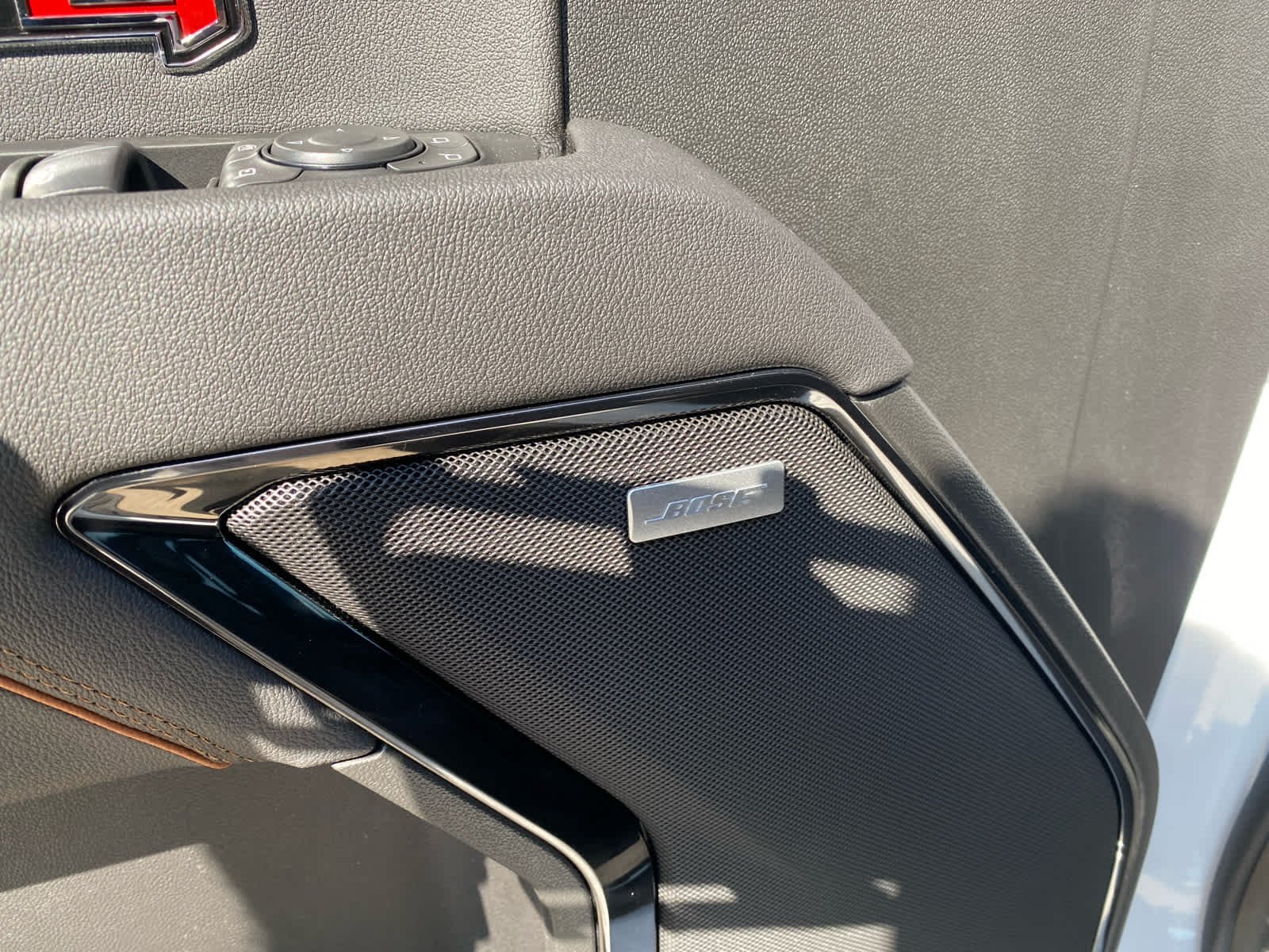 2026 GMC Sierra 1500 AT4 - Photo 9