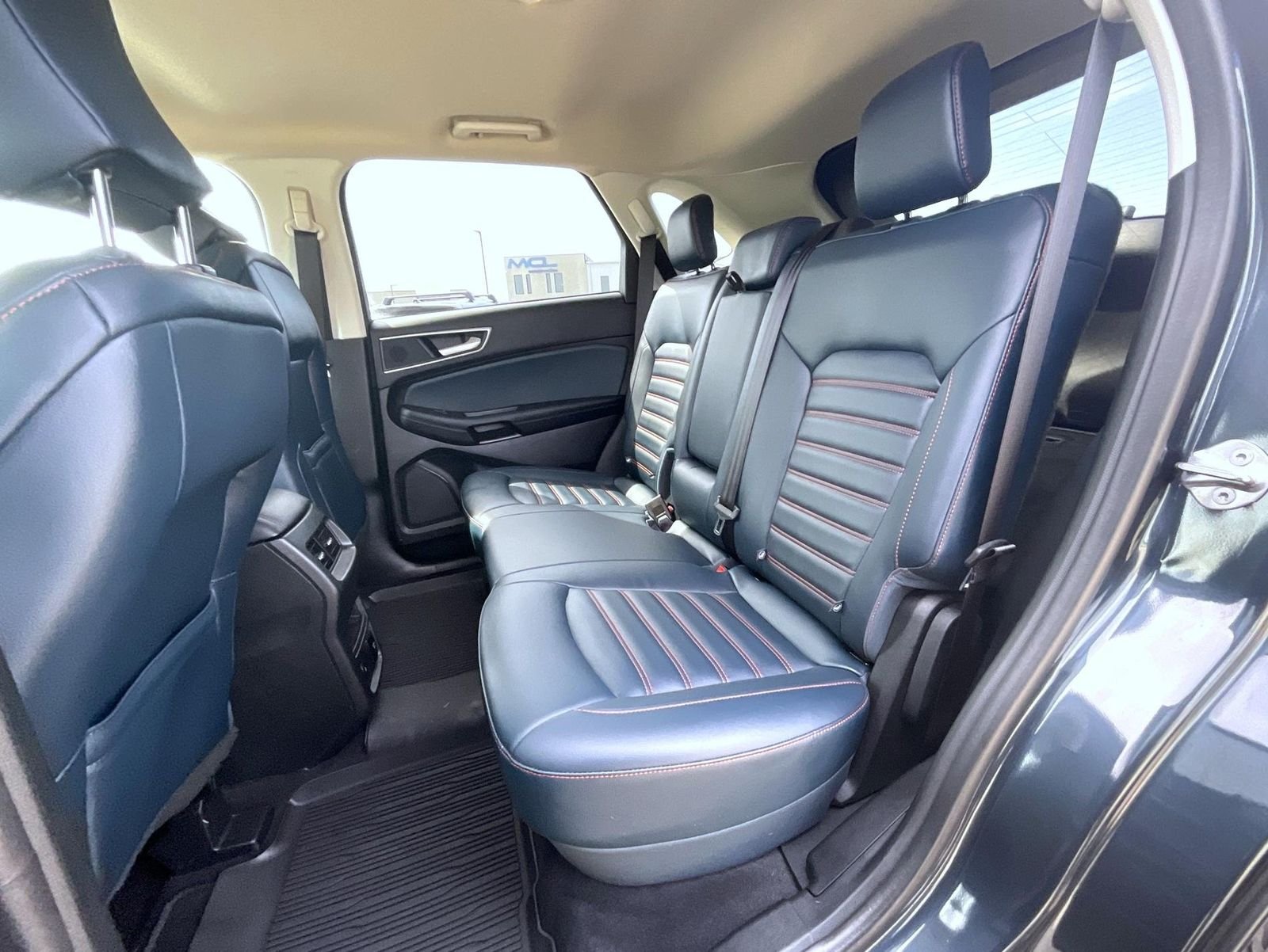 Used 2024 Blue Ford SEL image 19