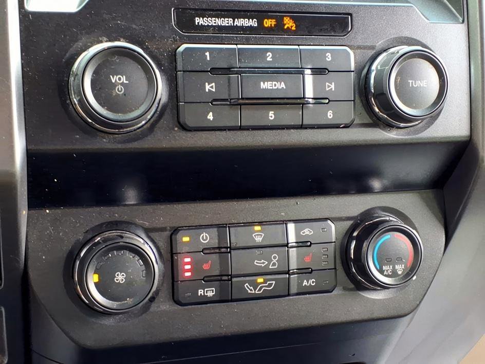 Used 2020 Iconic Silver Metallic Ford XLT image 19