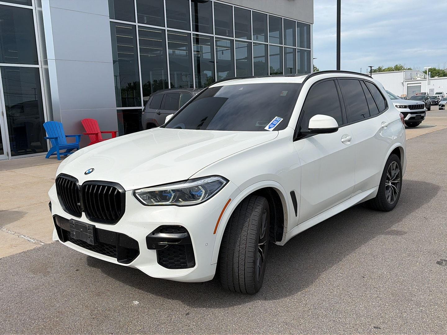 Used 2022 Alpine White BMW xDrive40i image 4