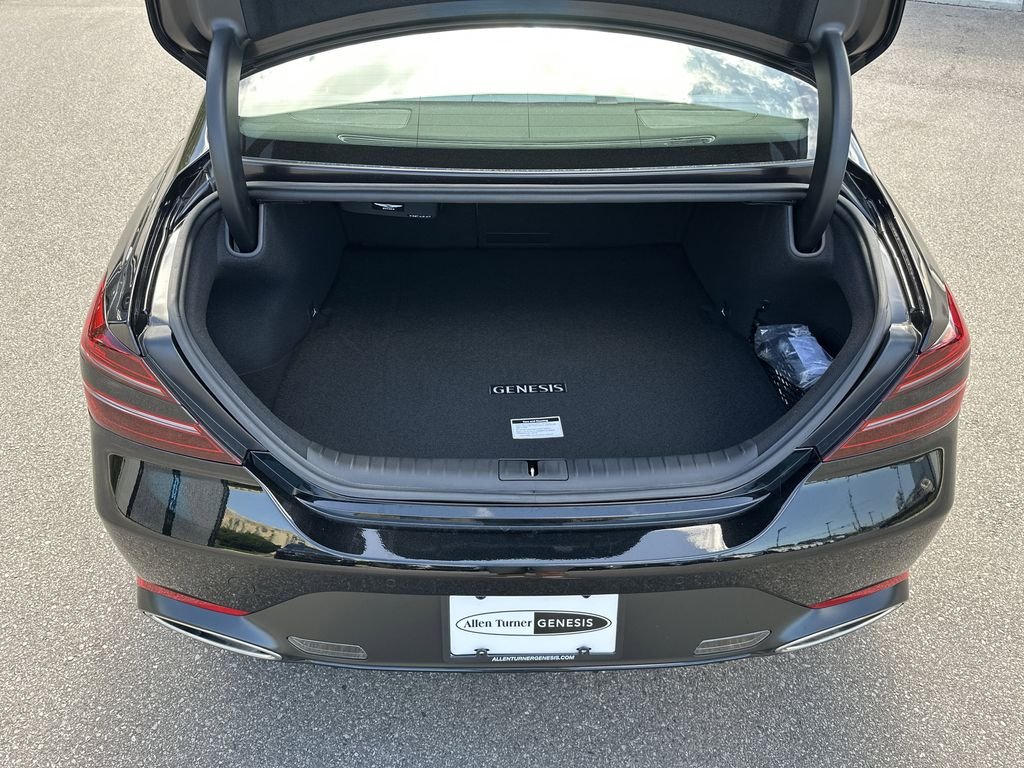 New 2026 Black Genesis 3.3T Sport Prestige image 23
