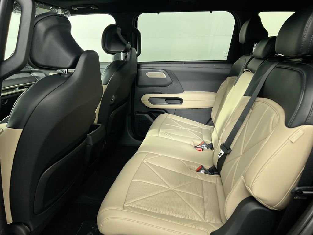 New 2027 Ebony Black Kia EX image 26