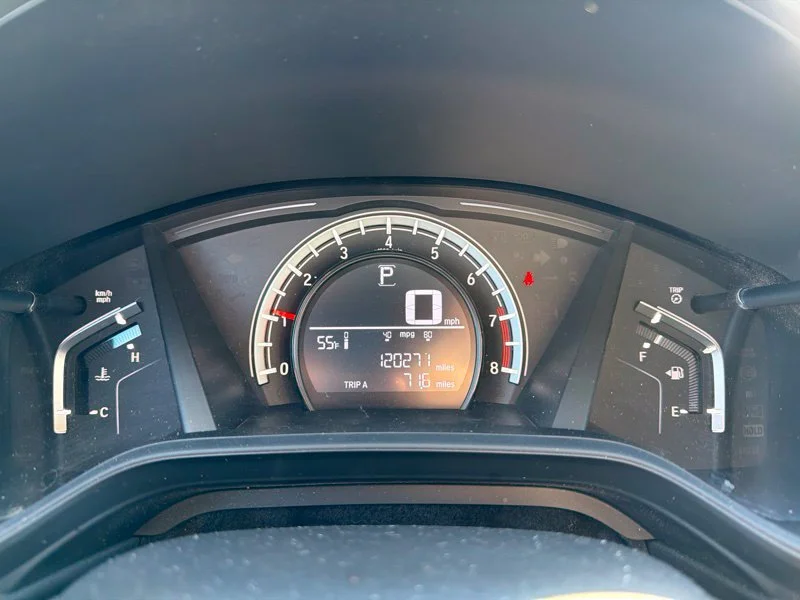 Used 2017  Honda LX image 14