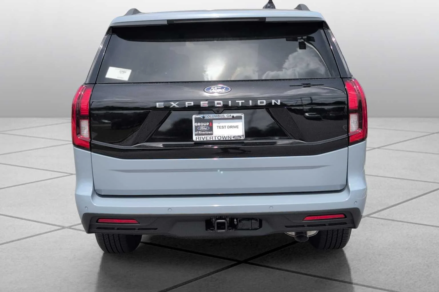 New 2027 Glacier Gray Metallic Tri-Coat Ford Active image 4