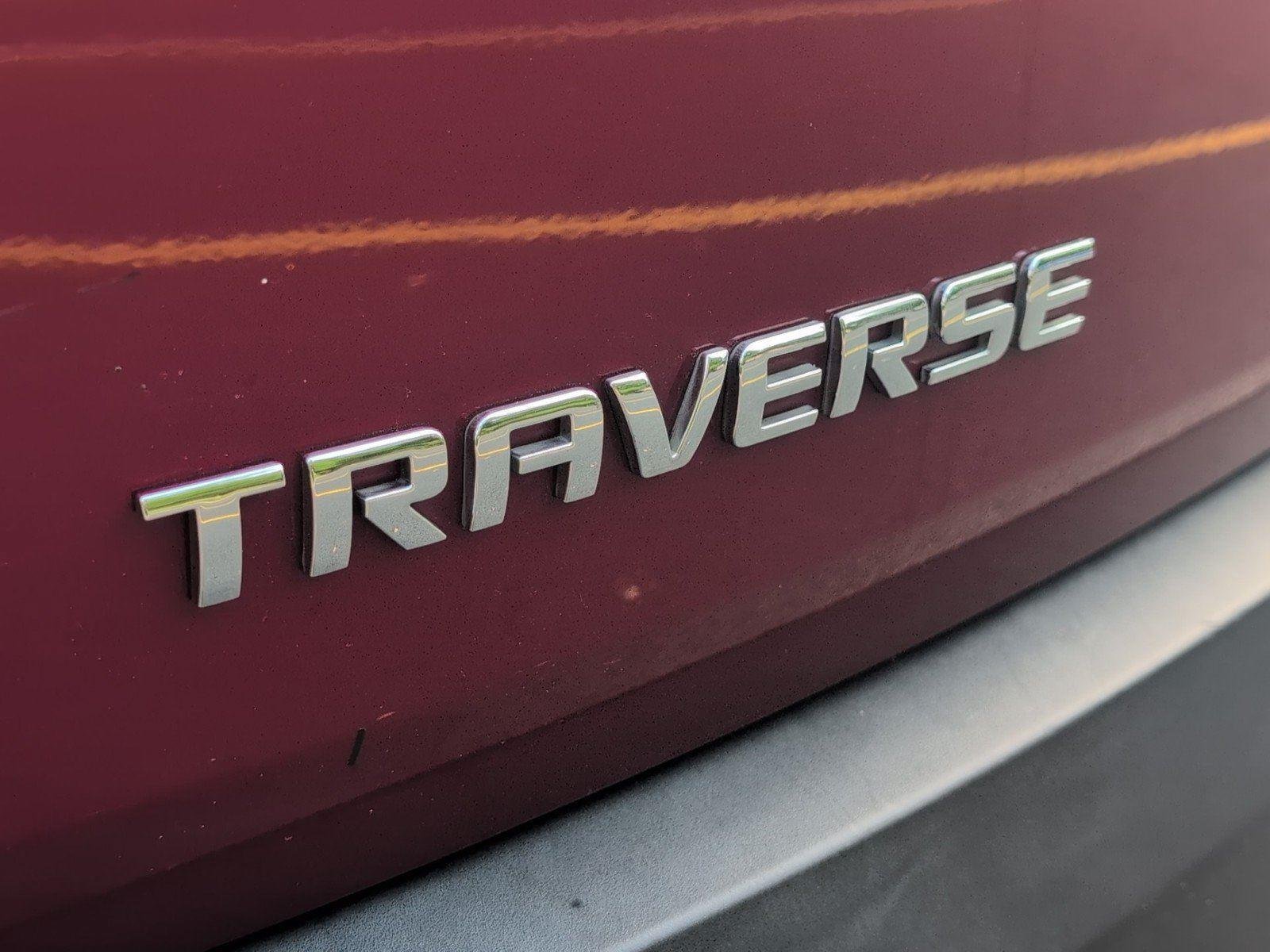 Used 2019 CAJUN RED TINTCOAT Chevrolet RS image 10