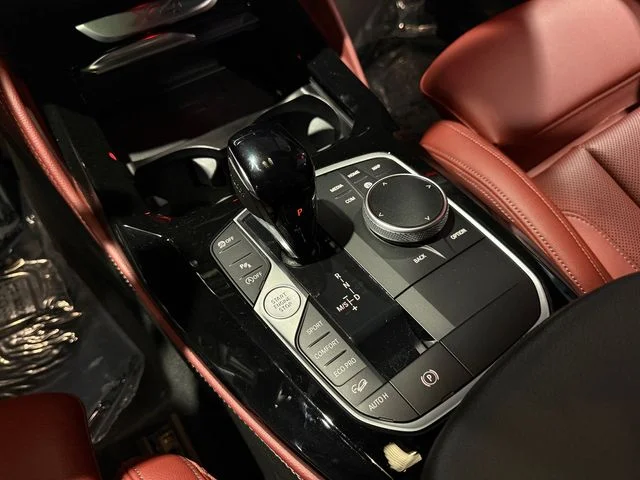 Used 2024 Alpine White BMW xDrive30i image 22