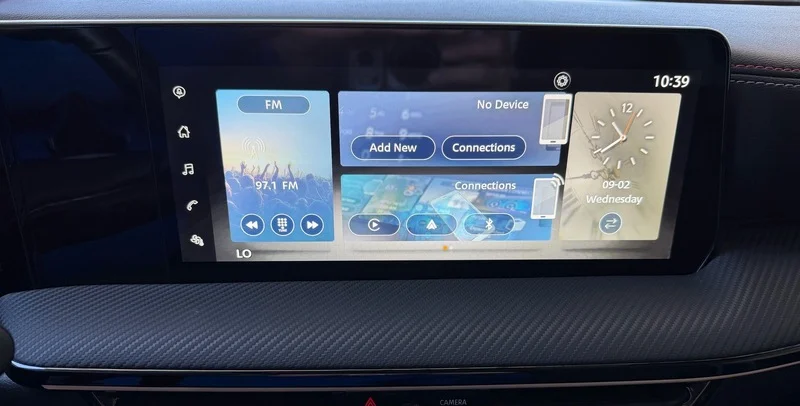 Used 2025 Gun Metallic/supe Nissan SR image 10