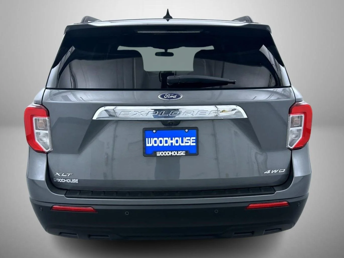 Used 2023 Gray Ford XLT image 6