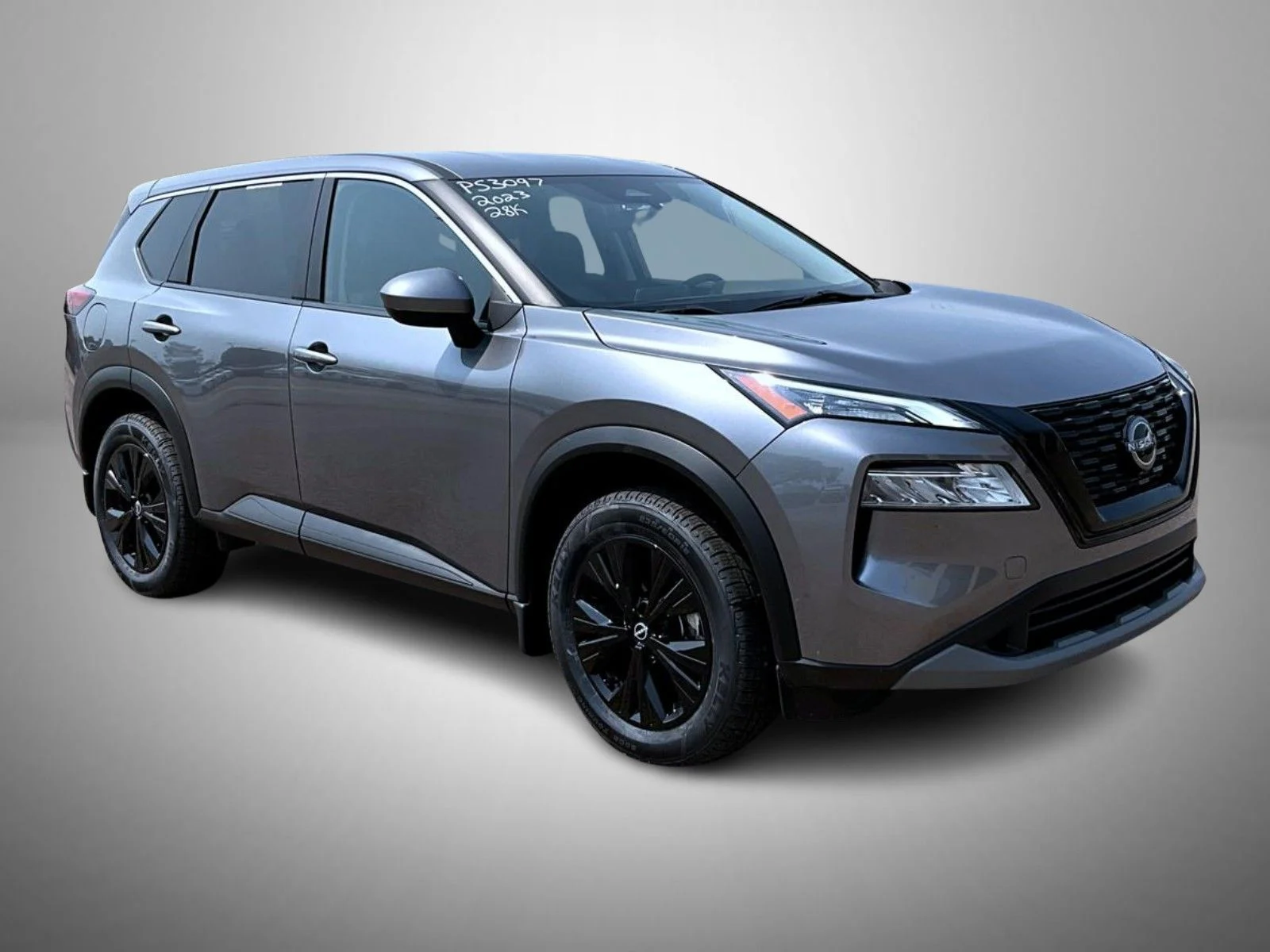 Used 2023 Gray Nissan SV image 3