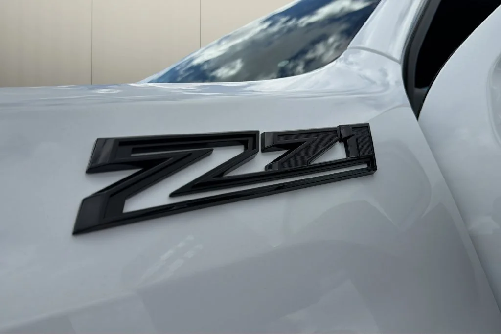 New 2026 Summit White Chevrolet LT image 35