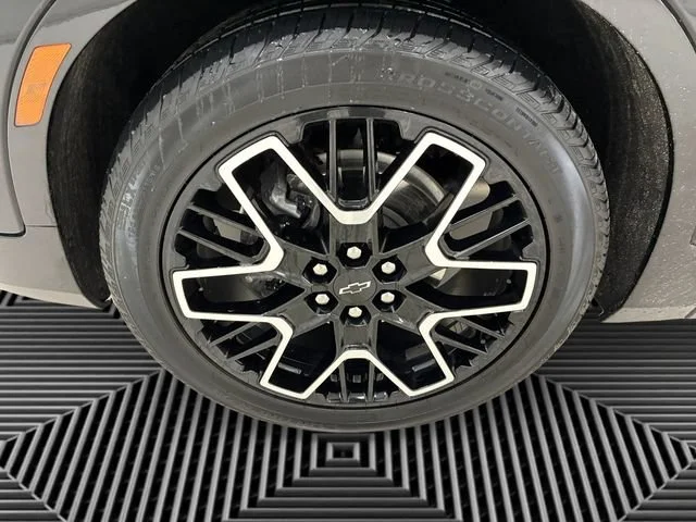 Certified Used 2025 Black Chevrolet RS image 9