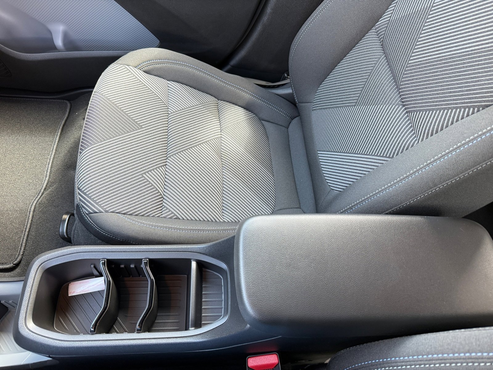 New 2027 Sterling Grey Metallic Chevrolet LT image 14