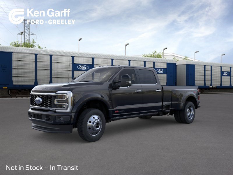 2026 Ford F-450 Platinum 4x4 Crew Cab 8' Box DRW's photo