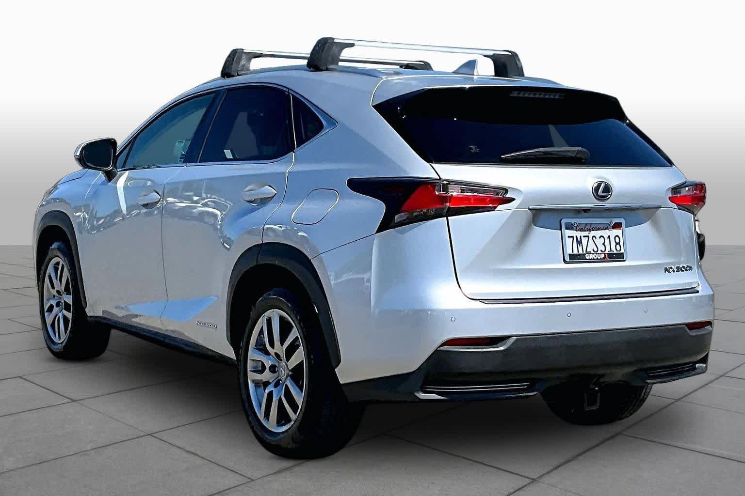 Used 2015 Silver Lining Metallic Lexus  image 11