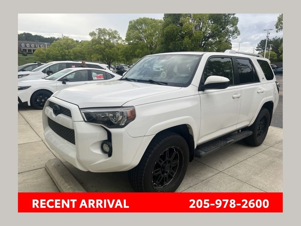 Used 2017 White Toyota SR5 image 1
