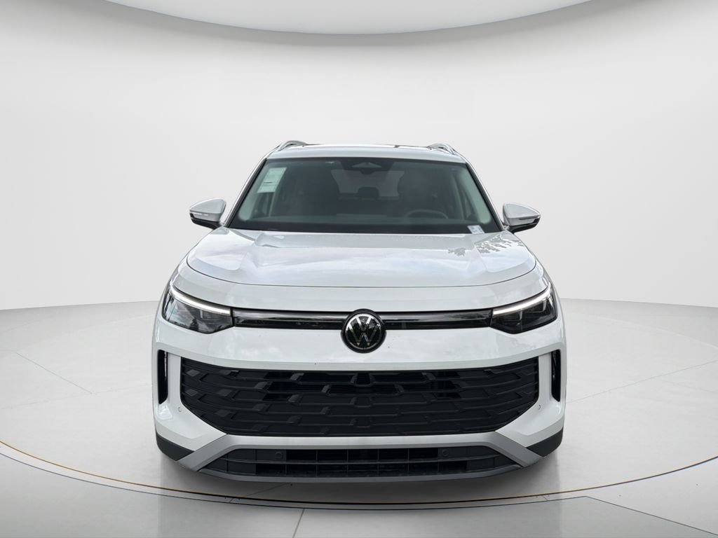 New 2026 Pure White Volkswagen 2.0T SE image 2