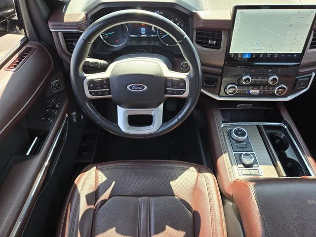 Used 2022 Black Ford Limited image 14
