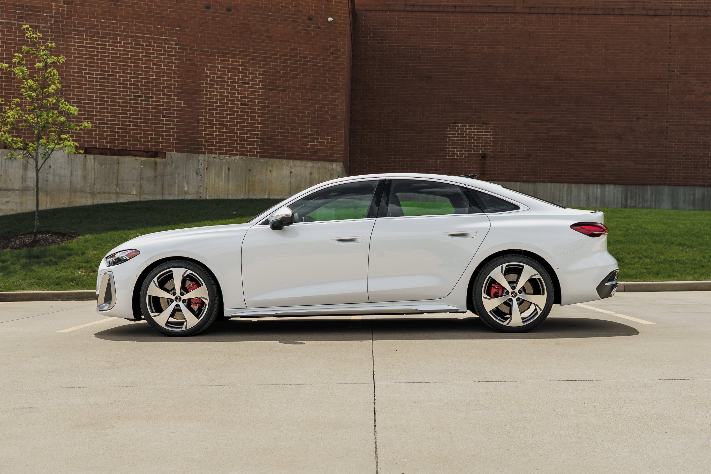 New 2026 Glacier White Metallic Audi Premium Plus image 6
