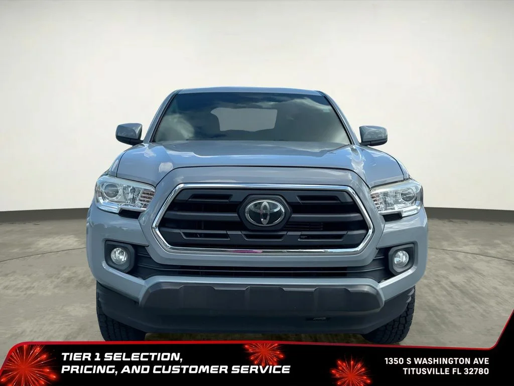 Used 2019  Toyota SR5 image 10