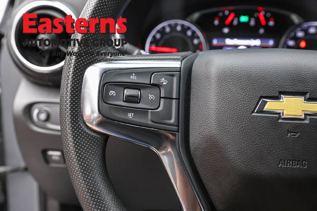 Used 2025 Gray Chevrolet LT image 15
