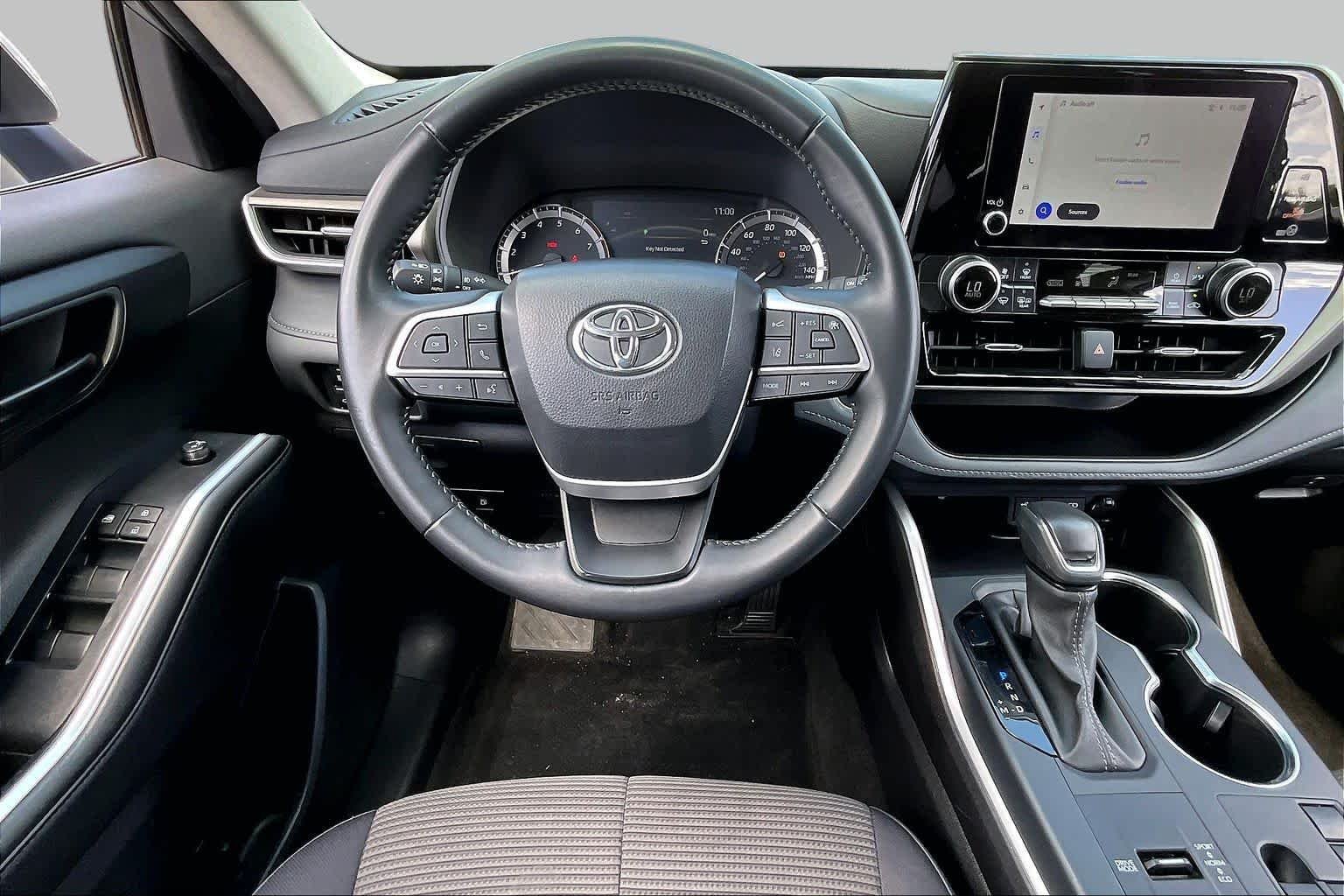 Used 2025 Celestial Silver Metallic Toyota XLE image 6