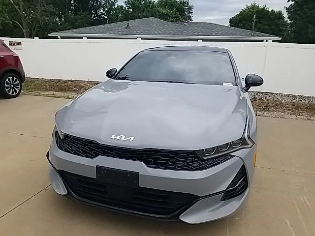 Used 2024 Gray Kia GT-Line image 9