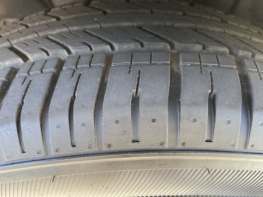 Used 2025 Silver Toyota XLE image 30