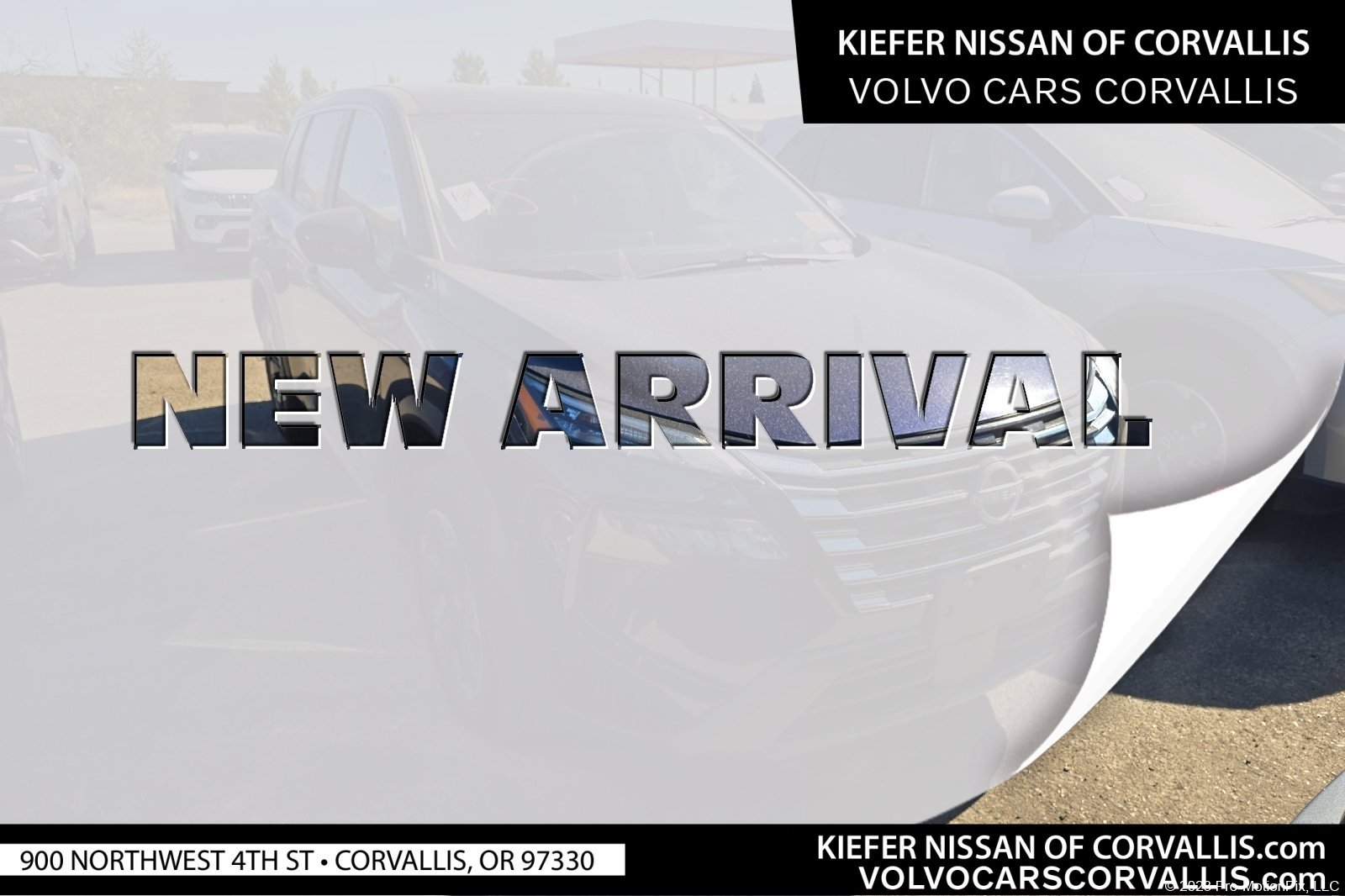 Used 2025 Deep Ocean Blue Pearl Nissan SV image 1