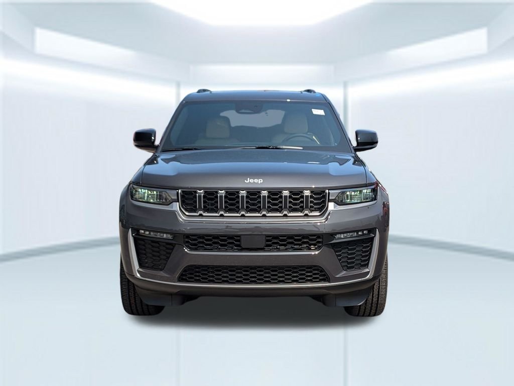 New 2026 Baltic Gray Metallic Clear-Coat Exterior Paint Jeep Limited image 10